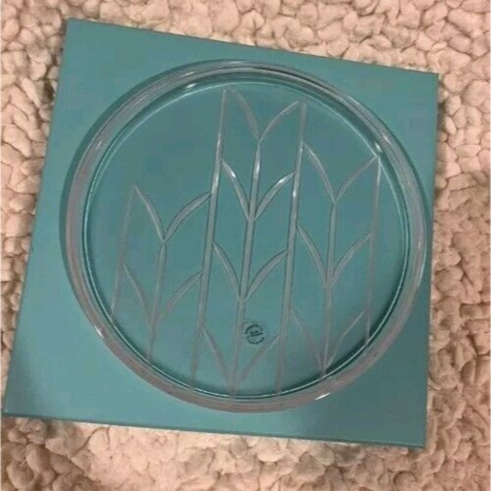Tiffany & Co 8” Crystal Dessert/Salad Plate RETIRED Wheat Leaf Etched NEW - Picture 5 of 16